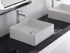 Επιτραπέζιος νιπτήρας μπάνιου από Υαλώδη πορσελάνη Teorema 8031/40-300 39 x 39 cm. Με ειδική επίστρωση για προστασία κατά των αλάτων και κατά των βακτηρίων.