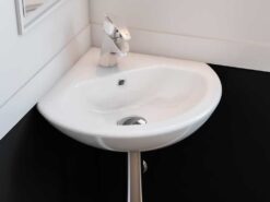 Επιτοίχιος γωνιακός νιπτήρας μπάνιου από Υαλώδη πορσελάνη Serel 6736-300 38,5 x 38,5 cm.