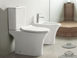 Λεκάνη τουαλέτας με Καζάνι, Κάλυμα και Μηχανισμό Aida Rimless 65 cm