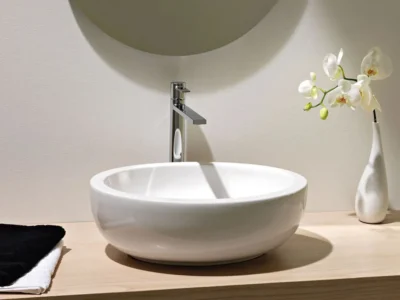 Επιτραπέζιος νιπτήρας μπάνιου από Υαλώδη πορσελάνη Planet 8112-300 48 x 39 cm.