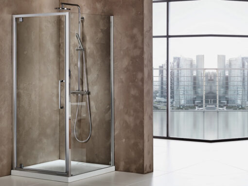 Ορθογώνια καμπίνα ντουζιέρας με Διαφανές κρύσταλλο ασφαλείας Plaza Pivot CL 70 x 80 cm με είσοδο από την Εμπρόσθια πλευρά . Συνολικό ύψος καμπίνας 185 cm.