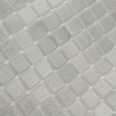 Ψηφίδα επένδυσης επιφανειών Reviglass DK-72 με διάσταση 25 x 25 mm.