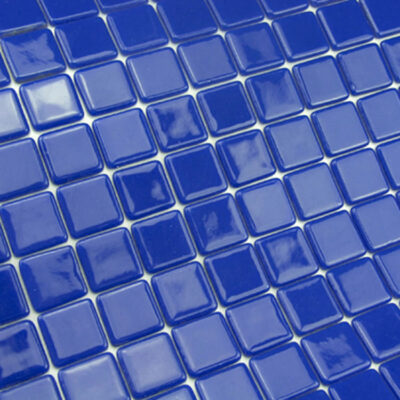 Ψηφίδα επένδυσης επιφανειών Reviglass PS-27 με διάσταση 25 x 25 mm.