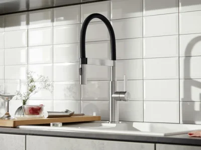 Μπαταρία Κουζίνας Blanco Sonea-S Flexo. Υψηλό περιστρεφόμενο ρουξούνι με Συρόμενο Ντουζ σε απόχρωση Inox Matt.