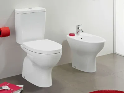 Λεκάνη τουαλέτας Χαμηλής Πίεσης με Καζάνι και Κάλυμα Sanitana Pop 64 cm.