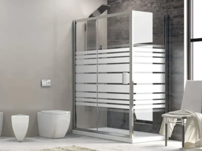 Ορθογώνια καμπίνα ντουζιέρας με κρύσταλλο Σεριγραφάτο ασφαλείας Flora N-500 REC LN 140 x 80 cm με 1 Συρόμενη Πόρτα και 1 πλαινό σταθερό φύλλο.