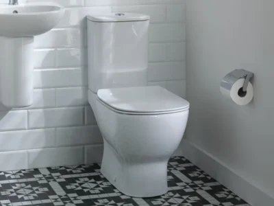 Λεκάνη τουαλέτας Χαμηλής Πίεσης με Καζάνι και Κάλυμα Ideal Standard Tesi II 66 cm.