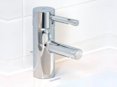 Μπαταρία νιπτήρα Grohe Essence 33562000 Chrome.