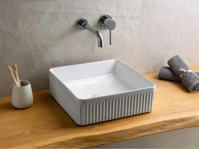 Επιτραπέζιος νιπτήρας μπάνιου LT-2286 36 x 36 cm White χωρις υπερχείλιση.