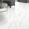 Πλακάκια δαπέδου Ultimate Statuario 60 x 60 cm λευκής μάζας.