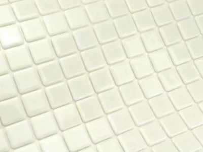 Ψηφίδα επένδυσης επιφανειών Reviglass PS-25 με διάσταση 25x25mm.